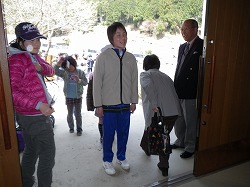 c③