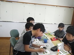 D①
